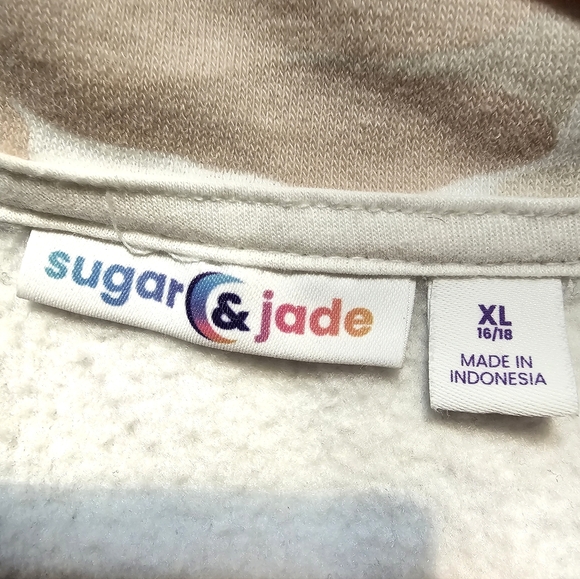 2/$20 Sugar & Jade XL 16/18 Crop Sweatshirt - Picture 4 of 6